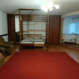  Апартаменты Near Gulliver