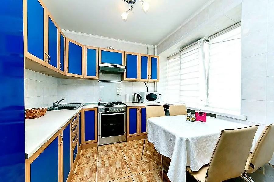 Квартира Поруч З Метро Палац Спорту Kyiv Apartment